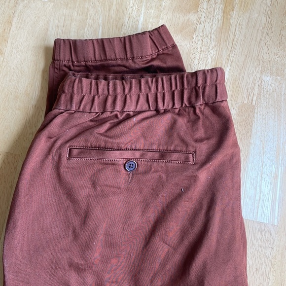 Banana Republic Men's Joggers - Picture 3 of 4